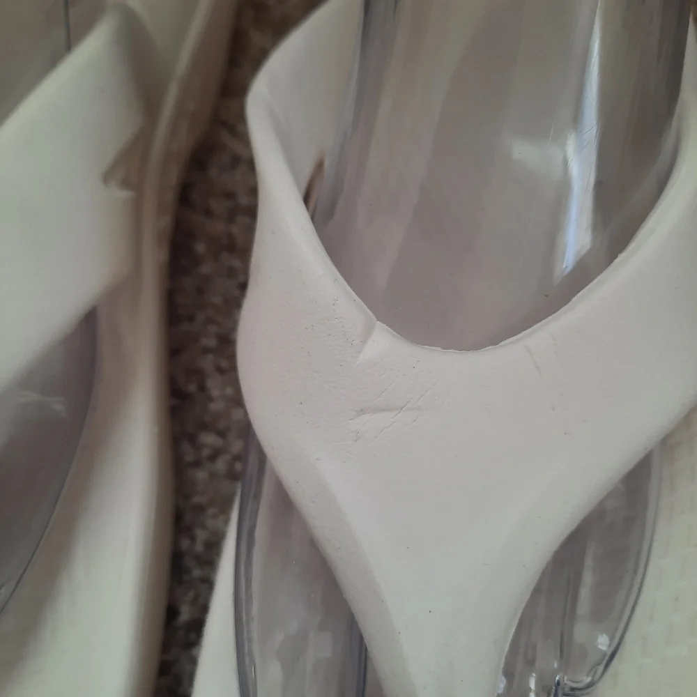 Hurley Injection Flip-flop Cream Cushioned Footbed Slip-on Thong Sandals Size 11